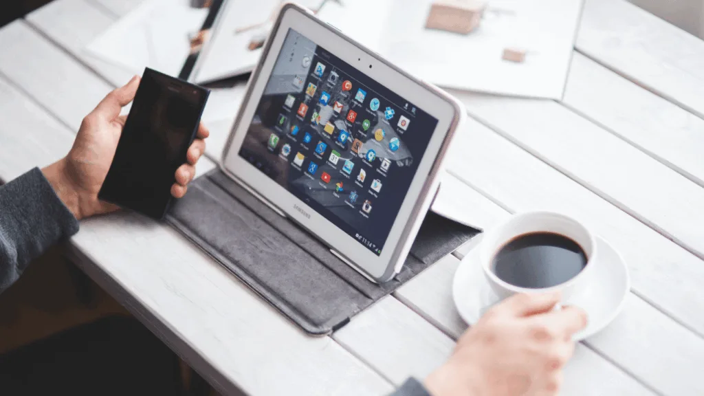 Remote worker using a collaboration tool for effective collaboration